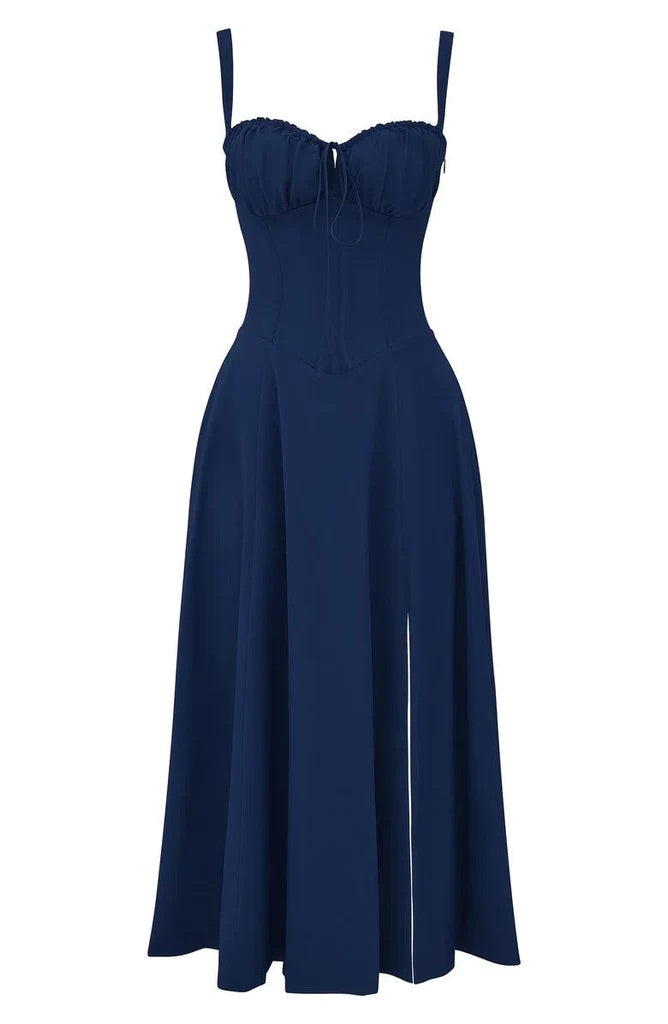 Robe florale avec galbe à la taille - Blommig